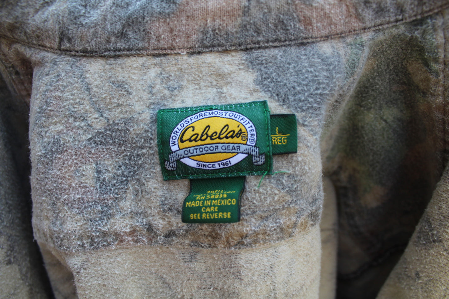 Cabela's Camo Field Overshirt-Large