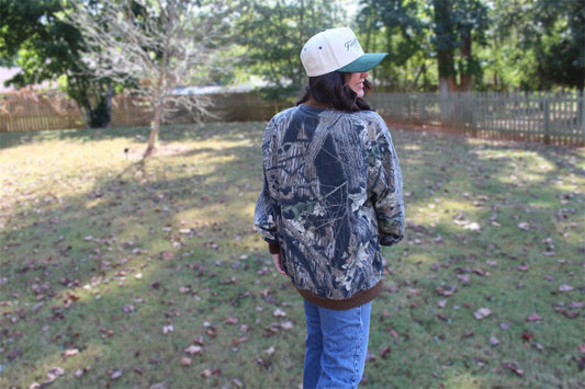 Mossy Oak Camo Bomber Jacket – Medium
